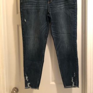 Excellent condition Maurices skinny jeans